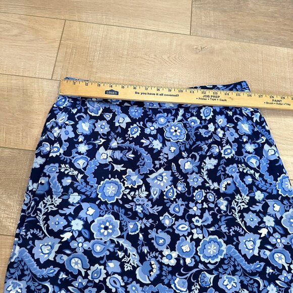 CROFT & BARROW WOMENS BLUE SKORT MEDIUM - Picture 4 of 9